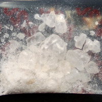 Off-White Crystals molecular scheme