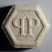 Philipp Plein molecular scheme