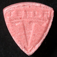 Pink Tesla molecular scheme