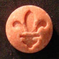 fleur de lis molecular scheme