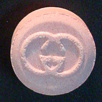 Pink Gucci molecular scheme