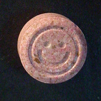 Red Smiley Face molecular scheme