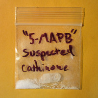 Crystal 5-MAPB molecular scheme