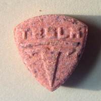 Orange Tesla molecular scheme