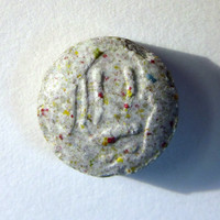 Lips molecular scheme