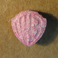 Warner Bros Pink molecular scheme