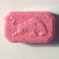 Pink Red Bull molecular scheme