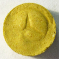 Gold Mercedes molecular scheme