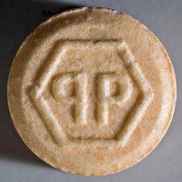 Philipp Plein molecular scheme