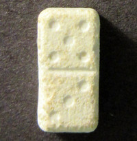 Domino molecular scheme