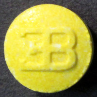 Yellow Bugatti molecular scheme