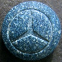 Dark Blue Mercedes molecular scheme