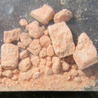 Pink Chanel molecular scheme