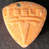 Orange Tesla molecular scheme