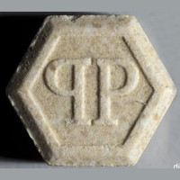 Philipp Plein molecular scheme