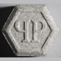 Philipp Plein molecular scheme