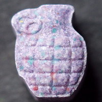 Grenade molecular scheme