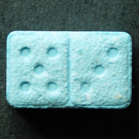 Blue Domino molecular scheme
