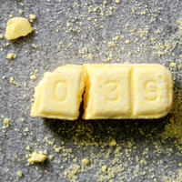 R039 molecular scheme