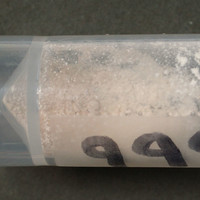 Off-White Powder molecular scheme