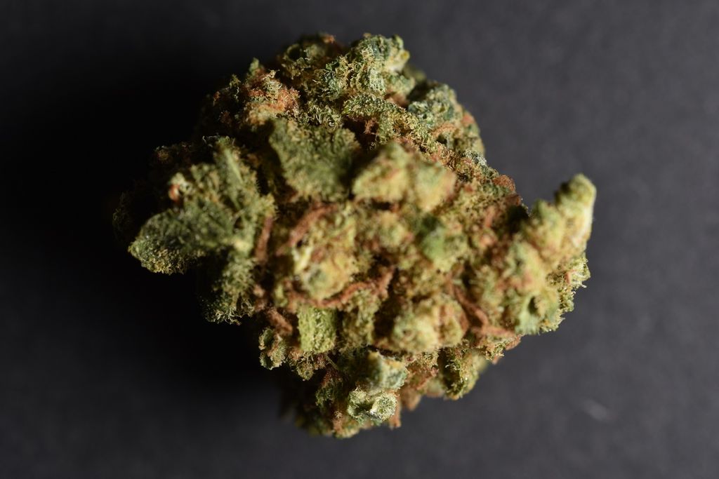 Cannabis with synthetic cannabinoid molecular scheme