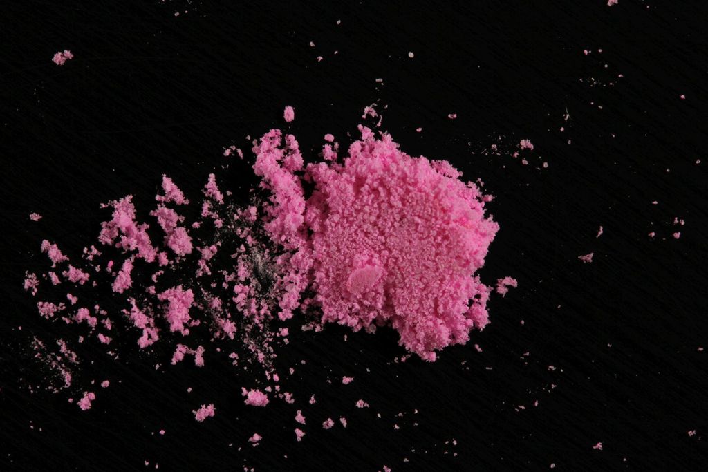 Ketamine, MDMA and levamisole sold as 2C-B molecular scheme