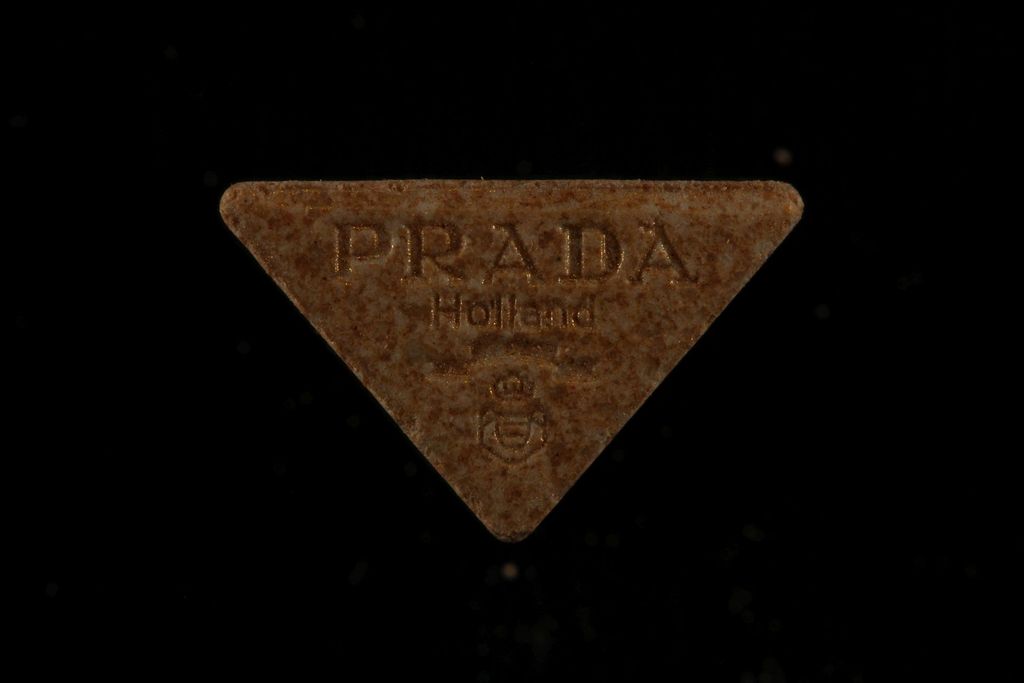 Prada molecular scheme