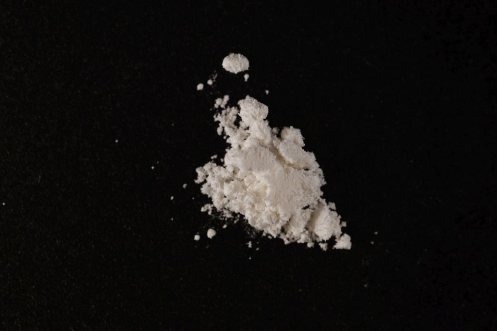 Extremely high doses of heroin molecular scheme