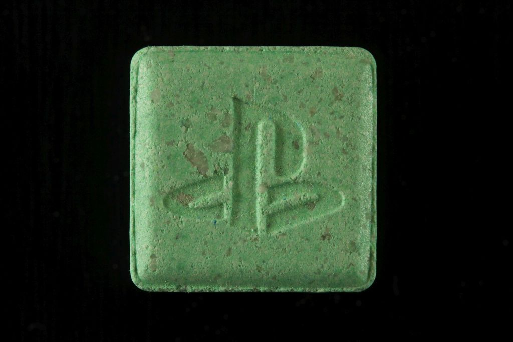 Playstation molecular scheme