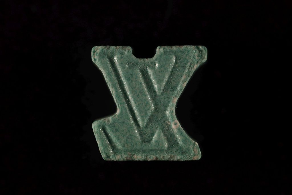 Louis Vuitton molecular scheme