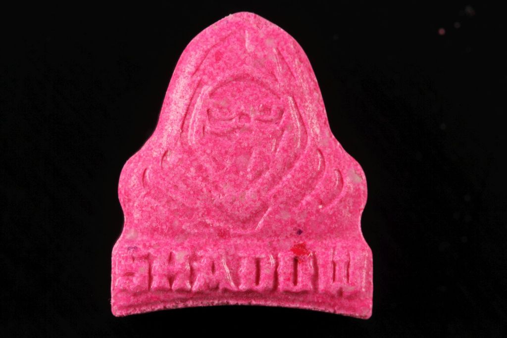 Shadow molecular scheme