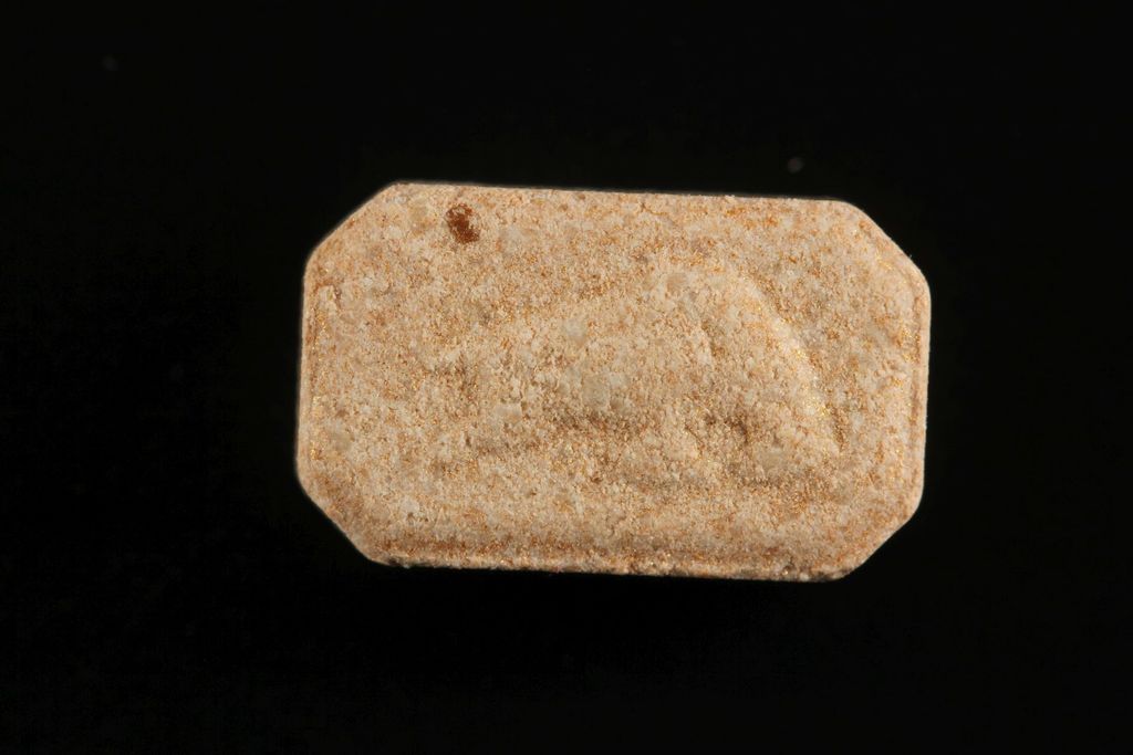 Red Bull molecular scheme