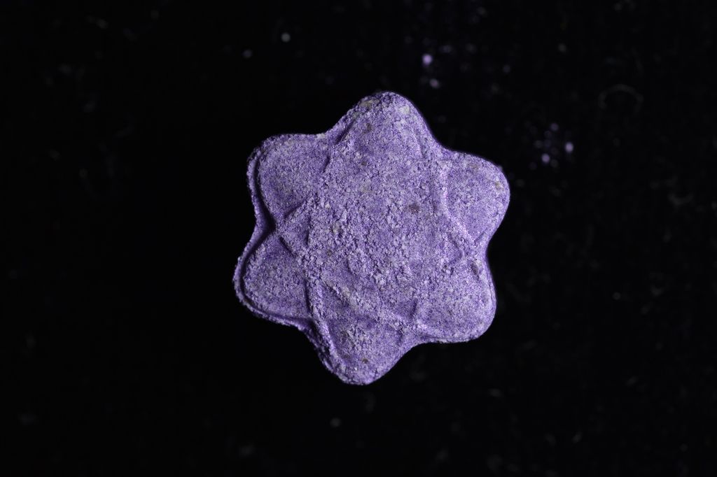 Atom molecular scheme