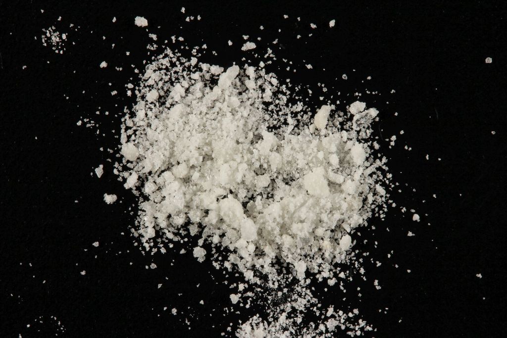 MXE and unknown substance sold as ketamine molecular scheme