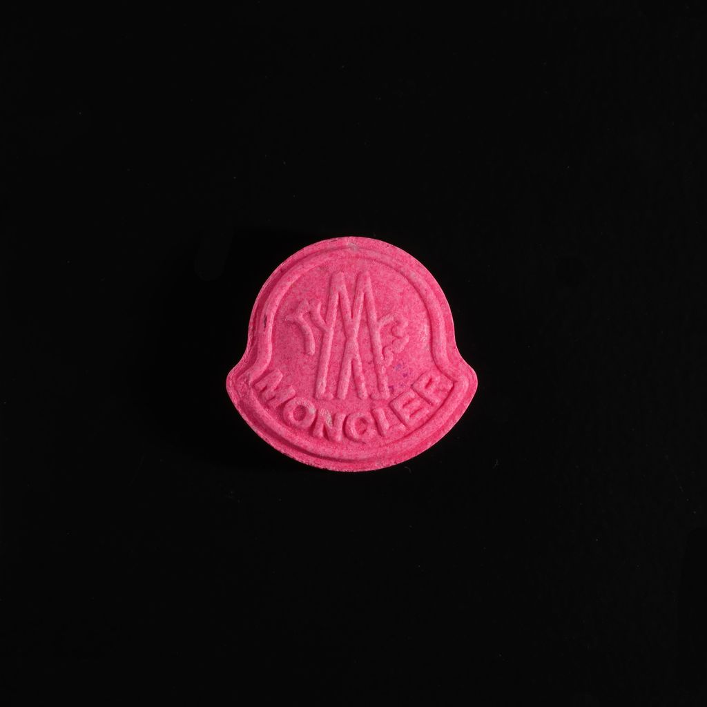 Moncler molecular scheme