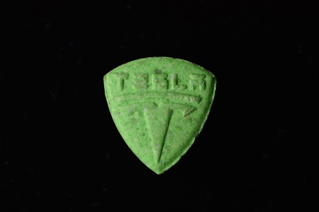 Tesla molecular scheme