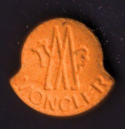 Moncler molecular scheme