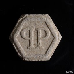 Philipp Plein molecular scheme