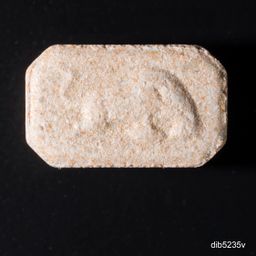 Red Bull molecular scheme