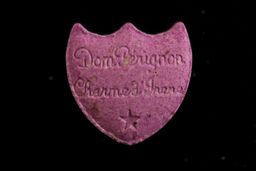 Dom Pérignon molecular scheme