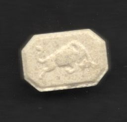 Red Bull molecular scheme