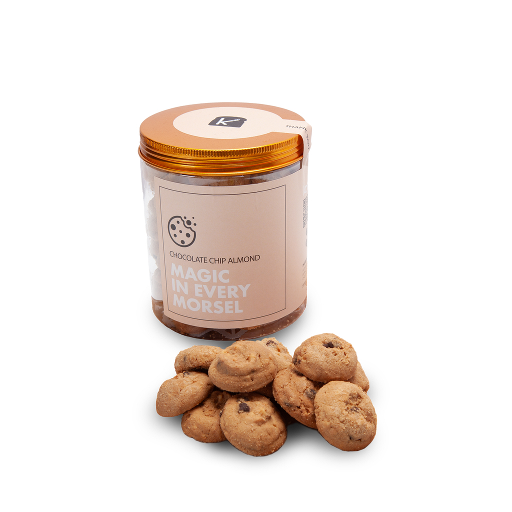 CHOCOLATE CHIP ALMOND COOKIES