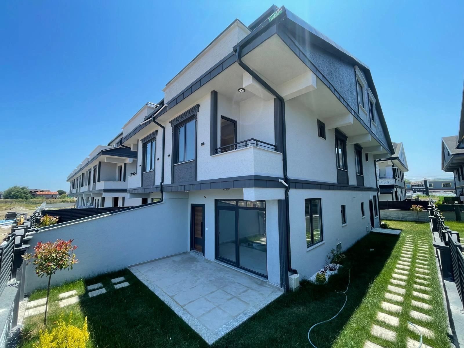 listing-cover