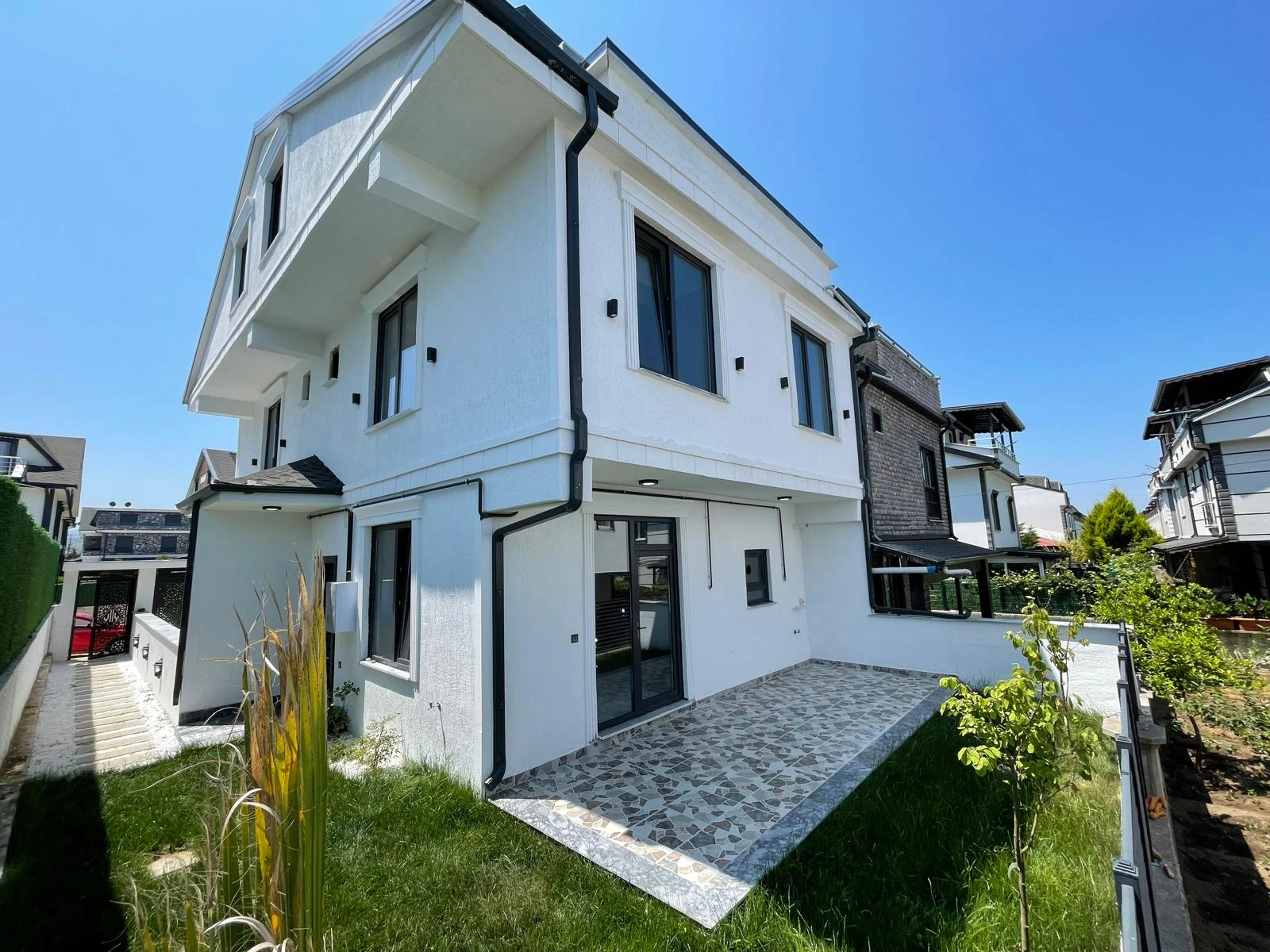 listing-cover