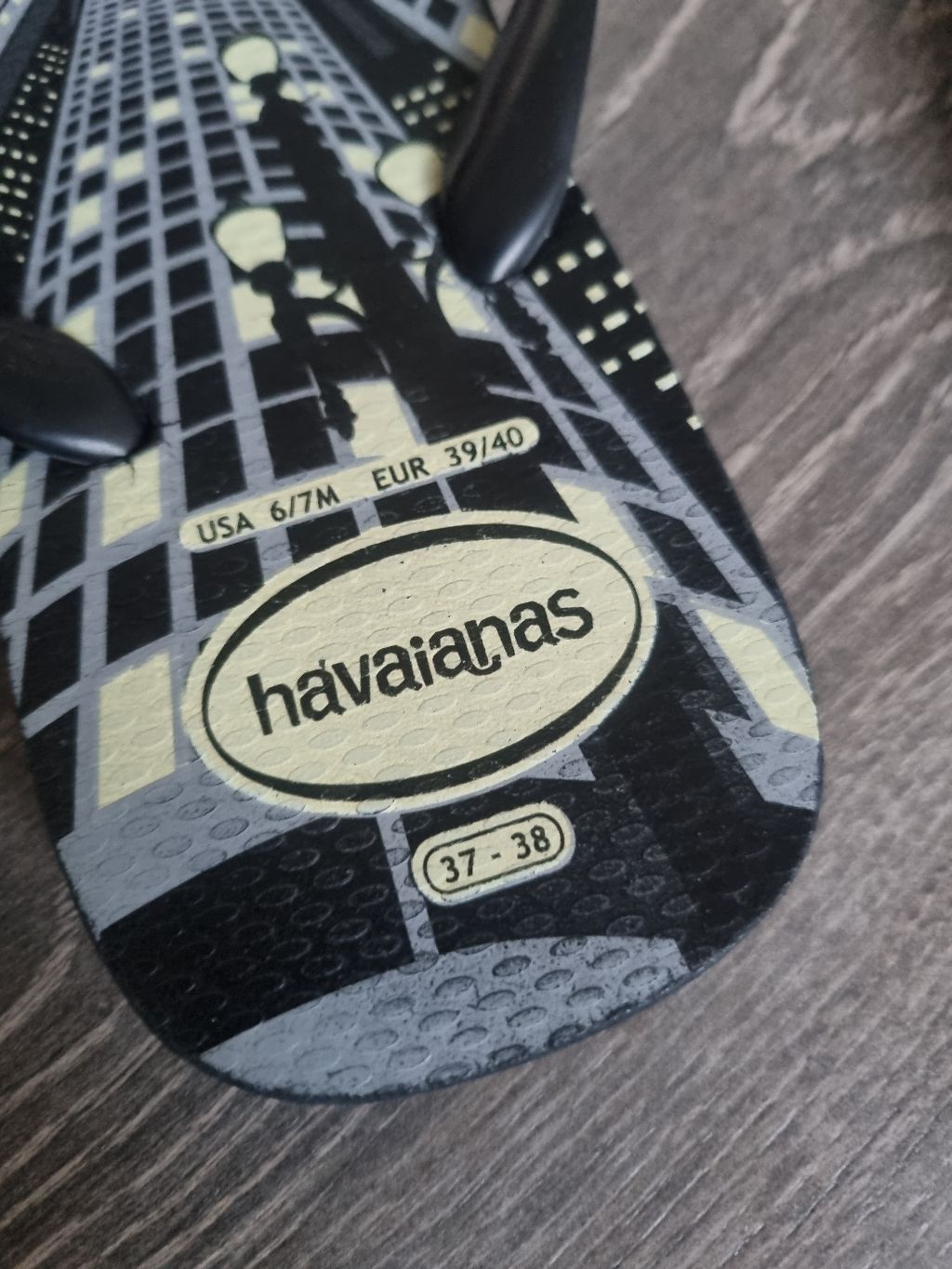 Havaianas šlepetės su ddangoraižių raštu, 39/40 — nuotrauka 3