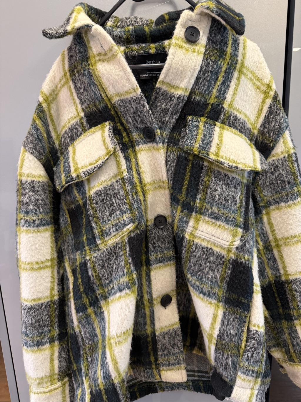 Languoti Bershka stori marškiniai — nuotrauka 3