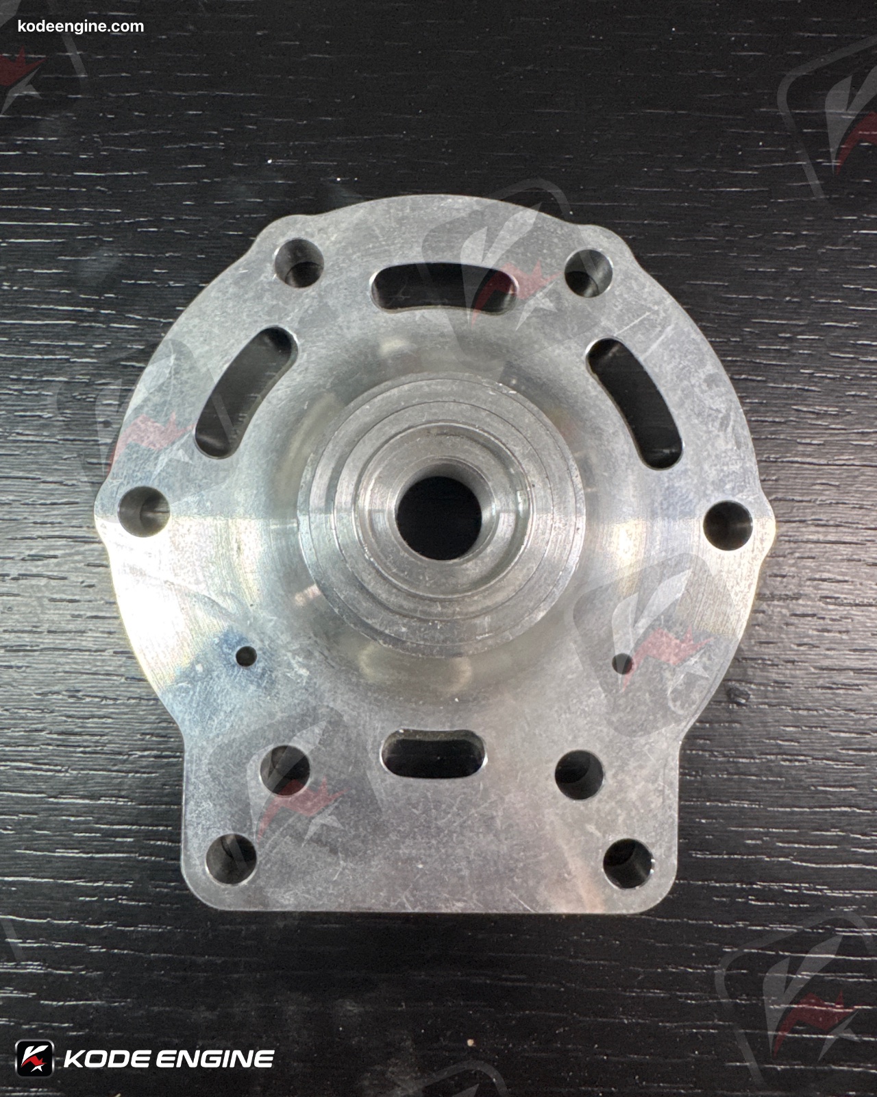Aprilia cylinder head cover - M0707031 (Used condition) image 1