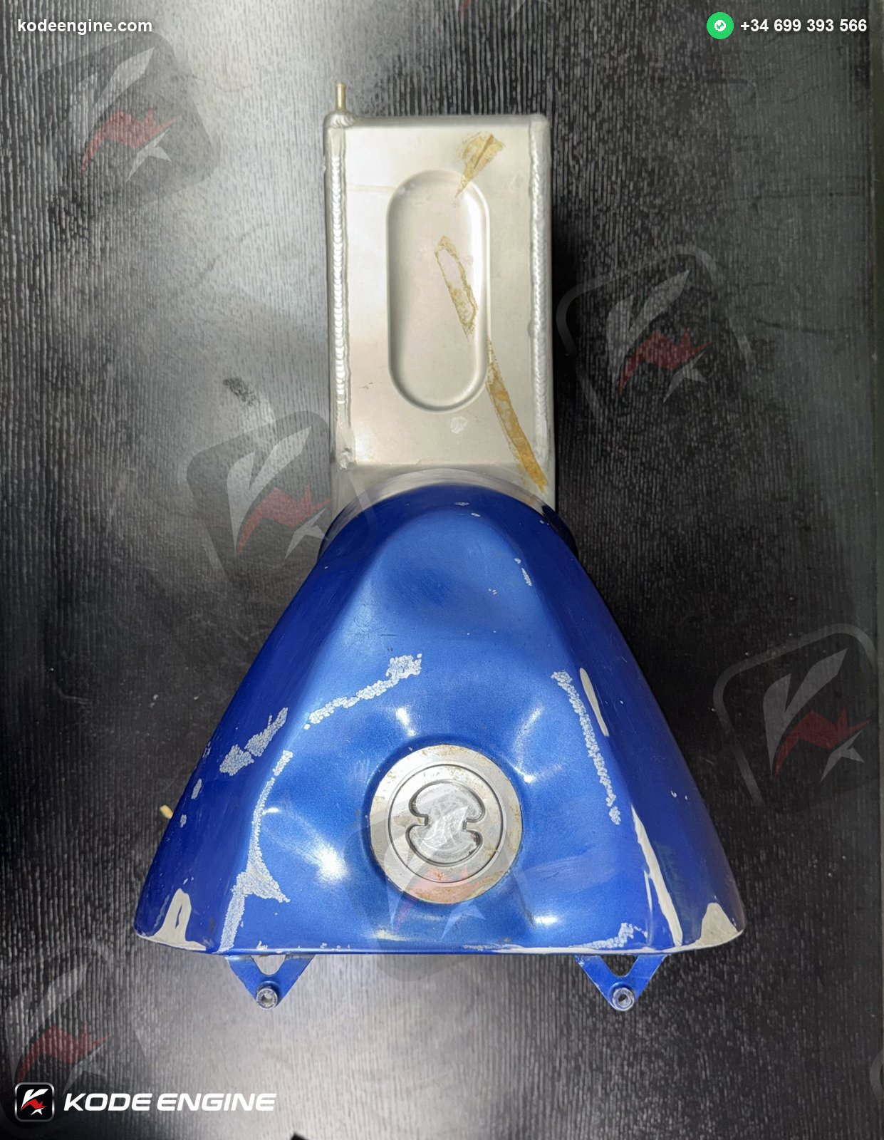 FTR Moto2 Fuel Tank – Genuine Racing Part 3