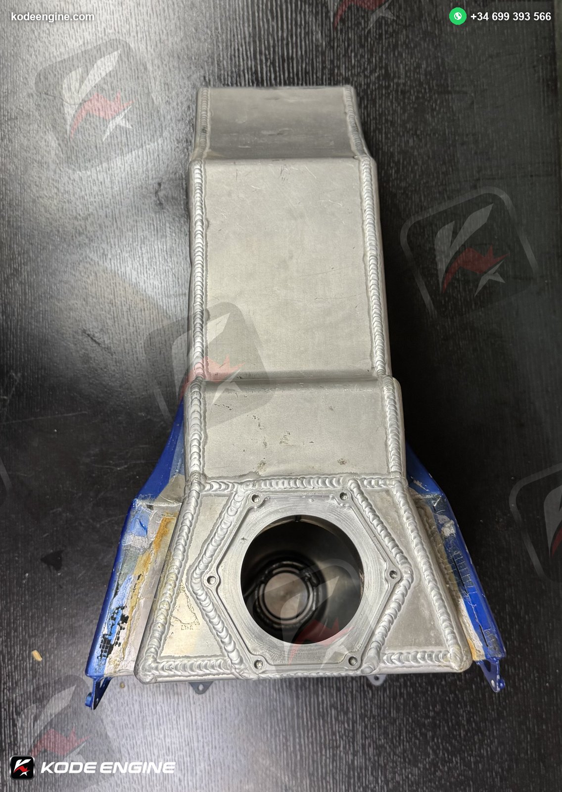FTR Moto2 Fuel Tank – Genuine Racing Part 4