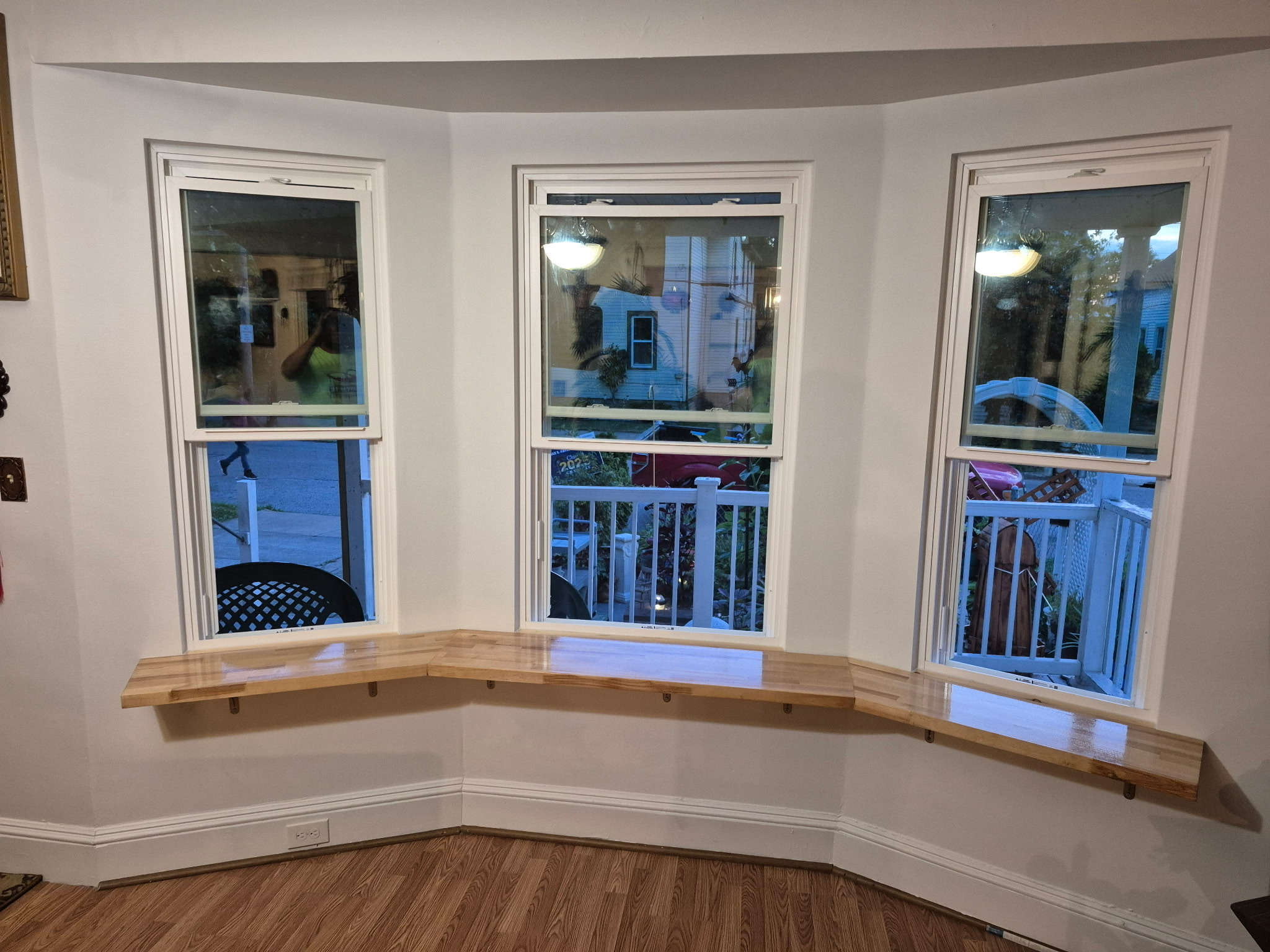 Decorative Wall Finish (Venetian Plaster)